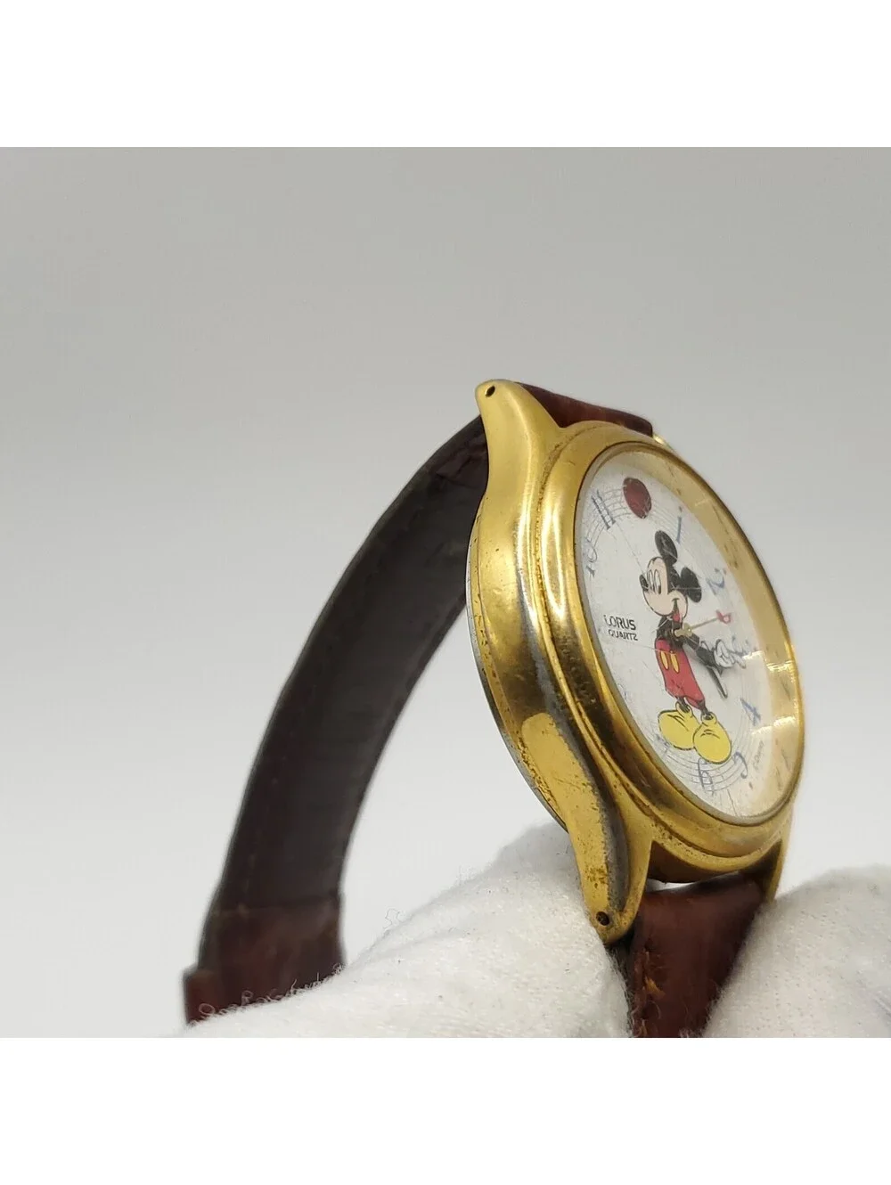 Vintage Lorus Mens Watch 36mm Mickey Mouse Musical Leather V52F-0A10 New Battery